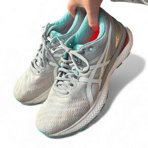 ASICS Women's Light Gray and Teal Athletic Shoes women’s 8.5